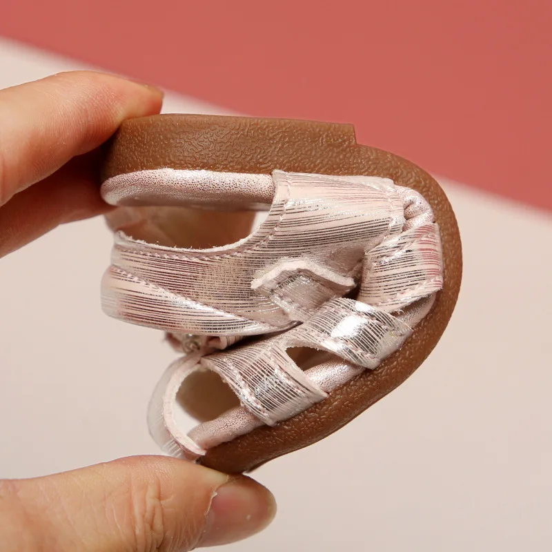 Новые летние сандалии для маленьких девочек Милые Кожаные сабо принцесс Цвет