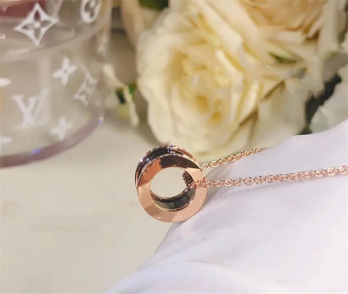 

Fashion Classic 925 Sterling Silver Black Spring Set Stone Necklace, Men, Women, Lovers