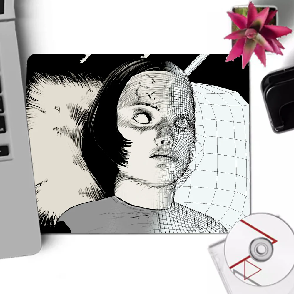

Junji Ito Japanese Manga Gaming Mouse Pad PC Mousepad Game Pad Cartoon Rubber Mouse Pad Office Keyboard Pad