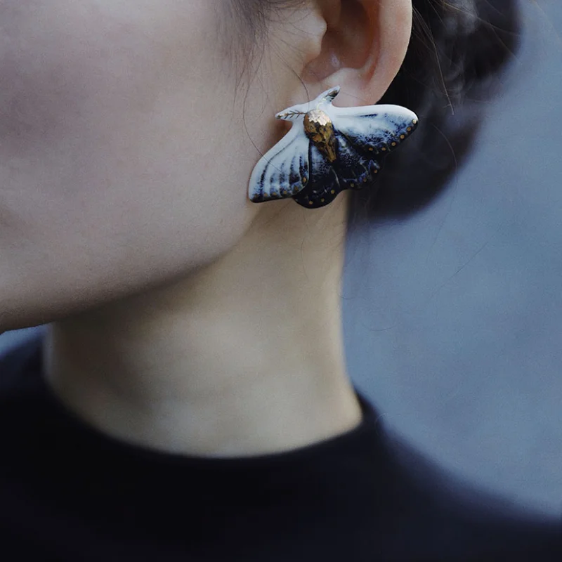 Оригинальный дизайн [Blue Ling Moth] нишевые индивидуальные уникальные темпераментные