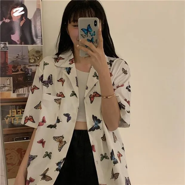 

Chic Vitage Short Sleeve Loose Women Blouse Shirt Y2K Butterfly Printing Button Up Pockets Womens Shirts 2021 Summer Ins Blouses