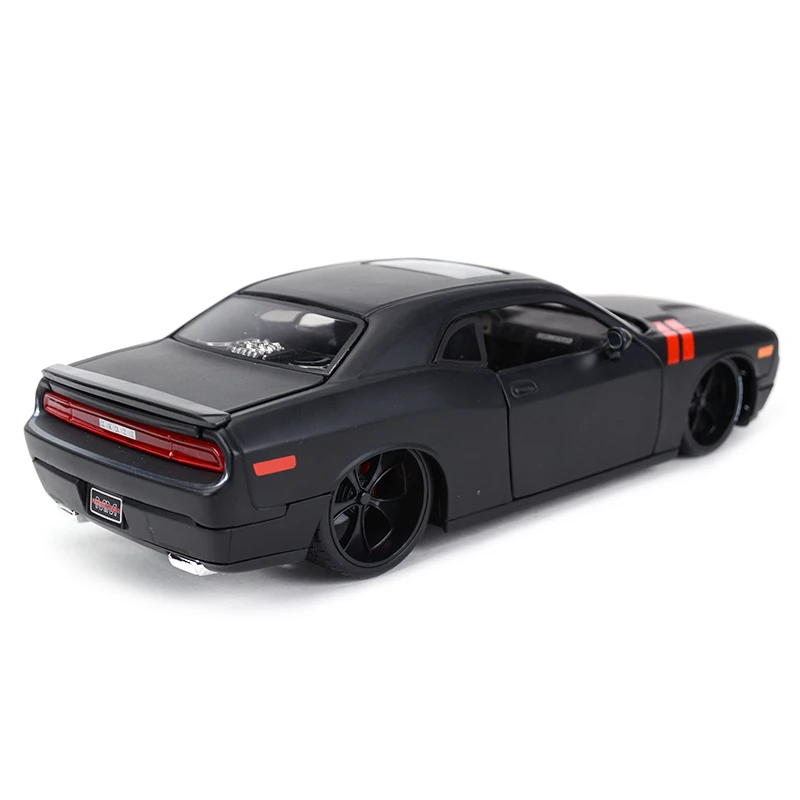 Maisto 1:24 2008 Dodge Challenger спортивный автомобиль статическая литая модель сплава Модель автомобиля
