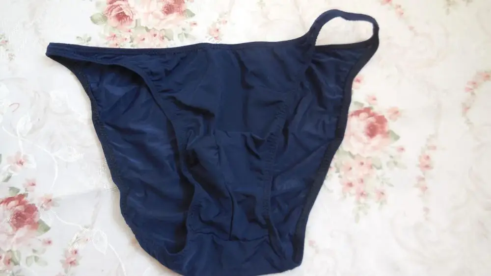 Сексуальное мужское нижнее белье брендовые трусы с отверстием для пениса