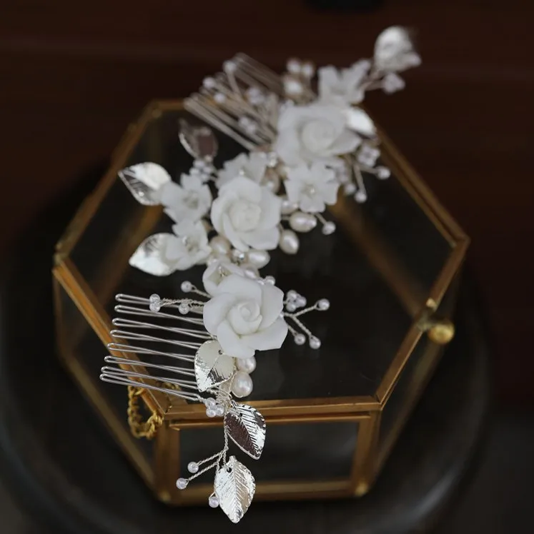 Свадебный гребень серебряного цвета корона для волос белый фарфоровый цветок