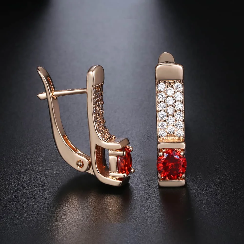 Женские этнические серьги GE155A с красным камнем и кубическим цирконием