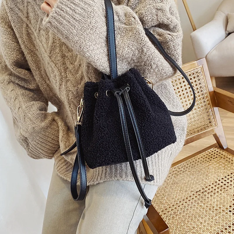 

ASDS-Solid Color Crossbody Bags for Women Winter,Faux Fur Small Soft Shoulder Bag,Luxury Handbags