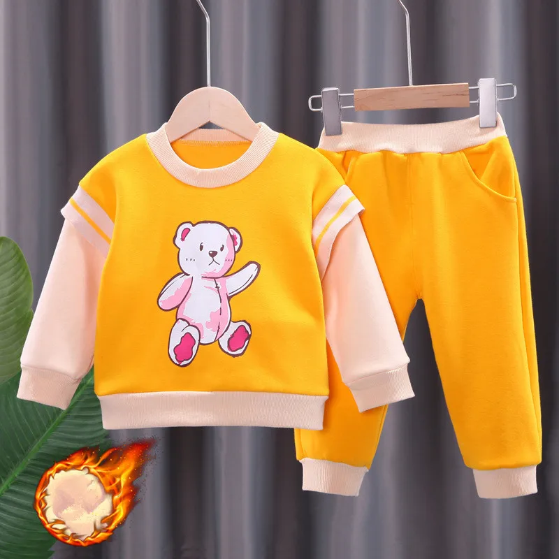 Одежда для маленьких девочек осенне-зимний теплый костюм детей бархатный свитер