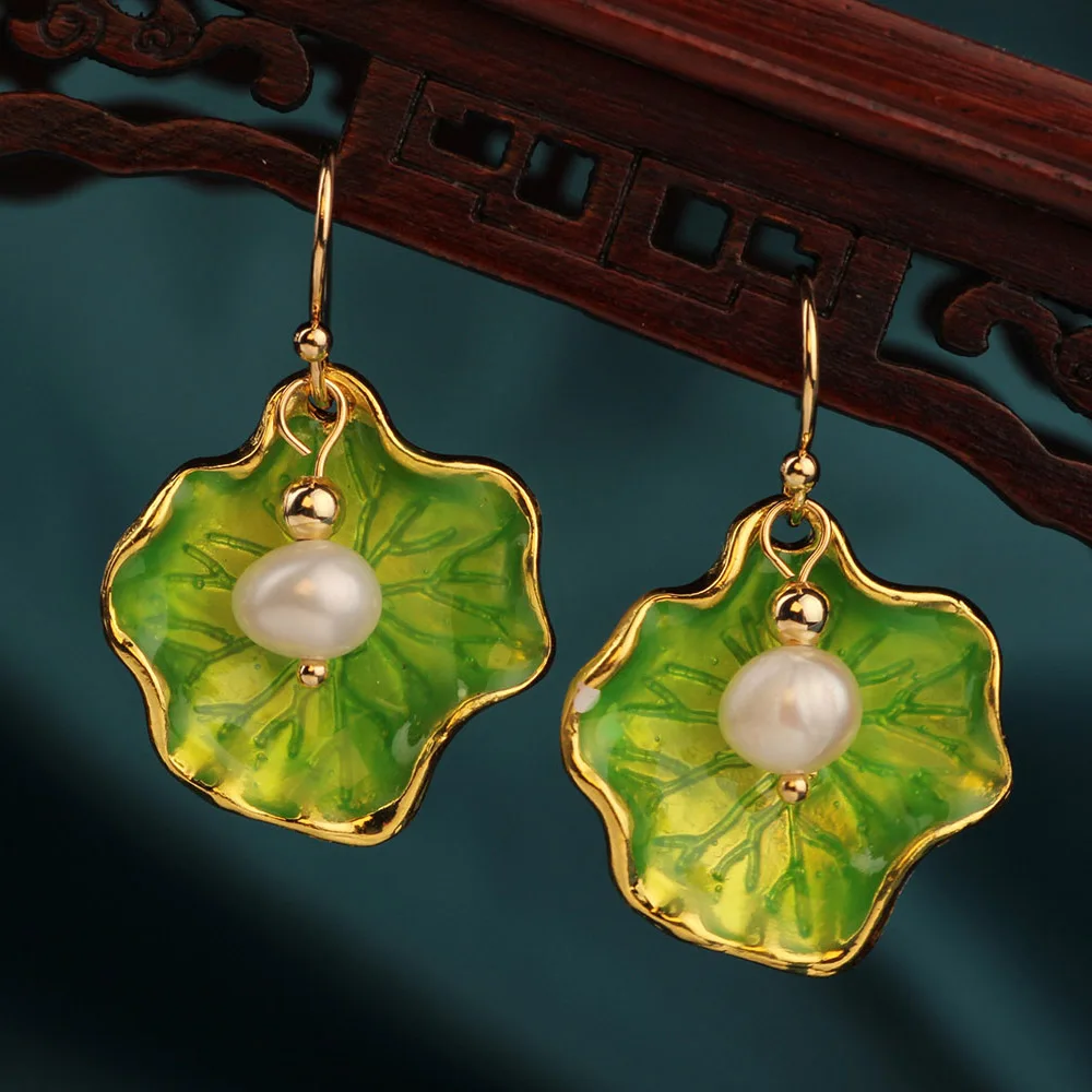 

New Korean Style Vintage Light Green Lotus Leaf Drop Freshwater Pearl Earrings Birthday Gift Ethnic Jewelry for Women MYWINY