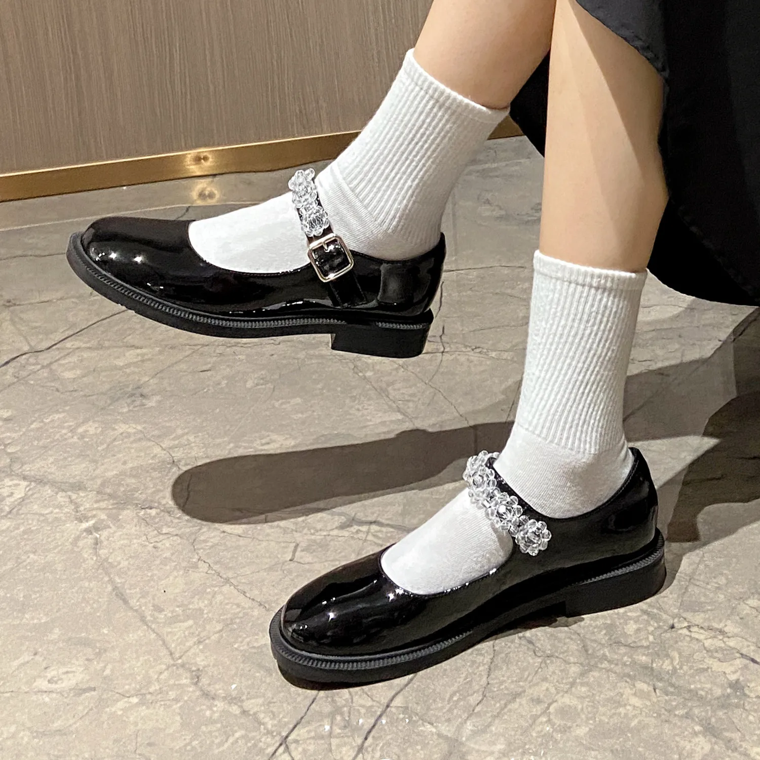 

Mary Jane Shoes Ladies Flat Shoes PU Patent Leather Pin Buckle Lolita Shoes Japanese Casual Shoes College Style Women's Shoes