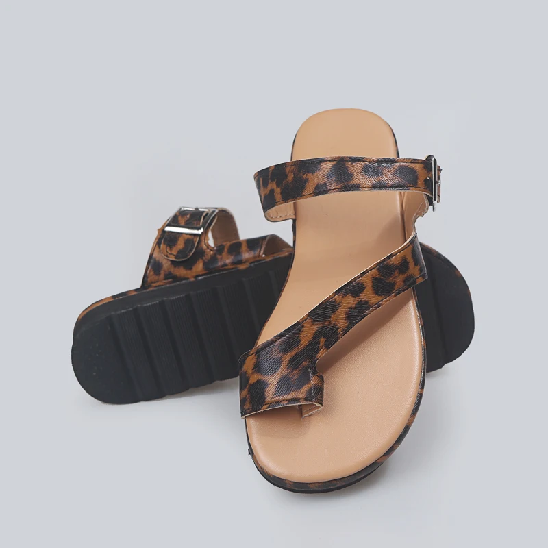 

Summer Women Slippers Leopard Rome Retro Casual Shoes Thick Bottom Plus Size Wedge Slippers Slip on Slides Female Beach Slippers