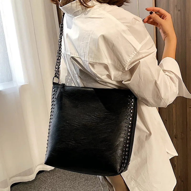 

Punk Style Rivet Crossbody Bags For Women 2020 Luxury Black Chain Shoulder Bag Female Bucket Handbags Hand Bag #35