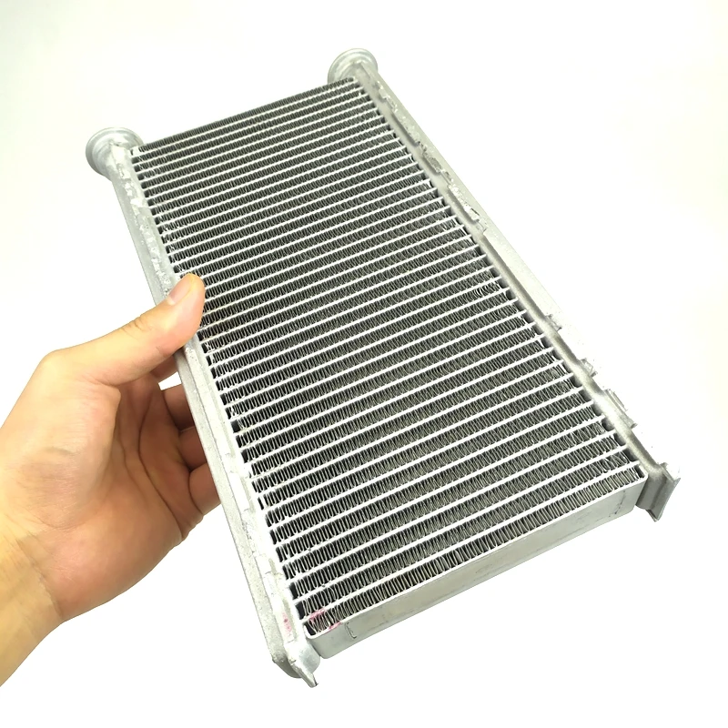 

Free shipping for Hitachi zx200 210 240 250-3 EFI air conditioning heater small water tank excavator accessories