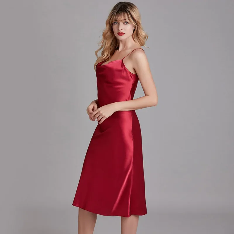 

Women Sleepwear Summer Spaghetti Strap Nightgown Plus Size Ice Silk Nightdress Female Sleeveless Sling Nightwear Home Dress