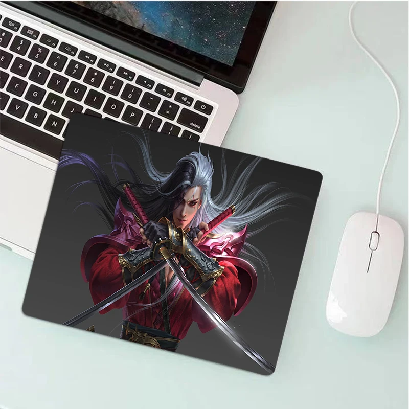 

Samurai Small Gaming Mouse Pad Waterproof Work and office Mousepad Gamer Computer Desk Mat Pad Gamer Mouse Mat for PC