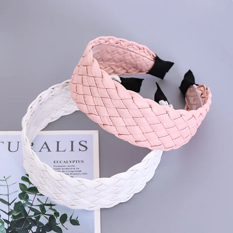 

Handmade Leather Headband PU Twist Braid Wide Hairband Anti-slip Headwear Headdress Hair Hoop Women Girls Hair Accessories
