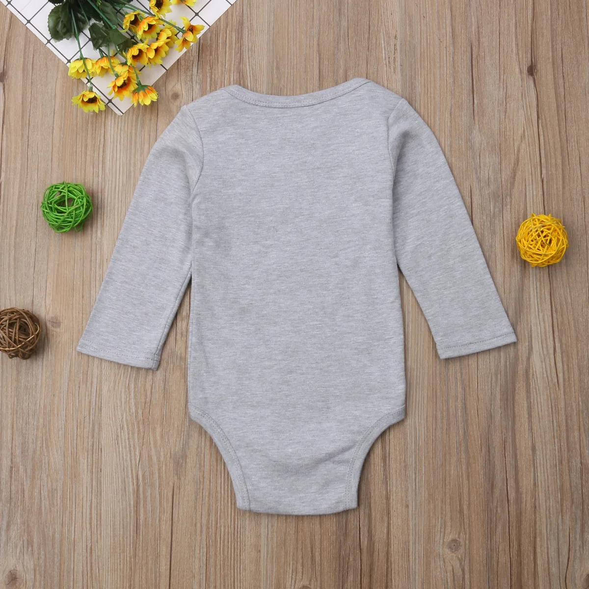 

Baby Romper, Letter Bow Patterns Long Sleeve Round Neck Outfit, Button Closure 1PCS Jumpsuit, 3-24 Months
