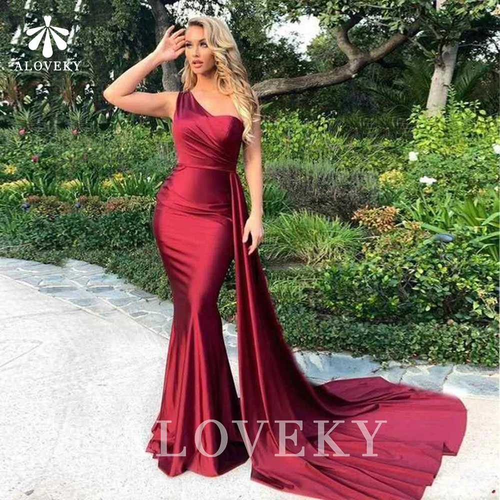 

Gorgeous Burgundy Satin Mermaid Evening Dresses One Shoulder Women Party Dress Strapless Prom Gown with Sweep Train Plus Size