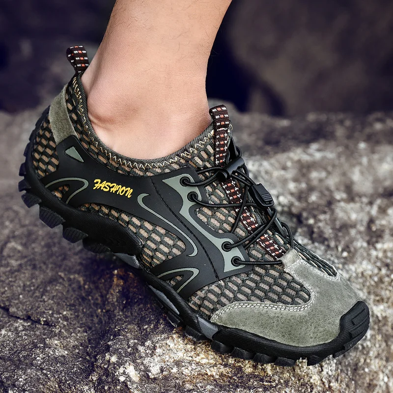 

UPT Summer Men Hiking Shoes Outdoor Climbing Anti-skid Wear Resistant Trekking Boots Breathable Mesh Walking Shoes
