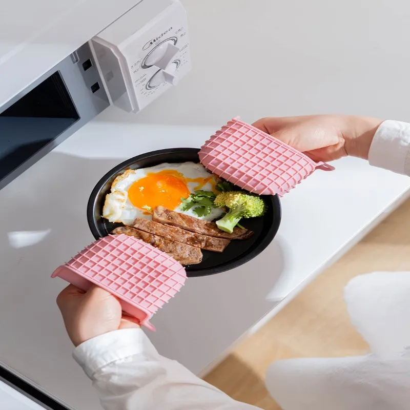 High quality 1pc Kitchen Baking silica gel heat insulation clip anti scalding non slip gloves household bowl oven microwave oven