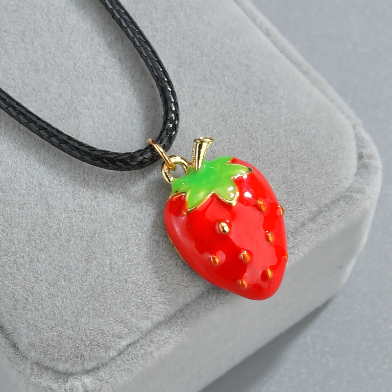 Чёрная веревка ожерелье для женщин Ctue клубника паук пчела подвеска красочная