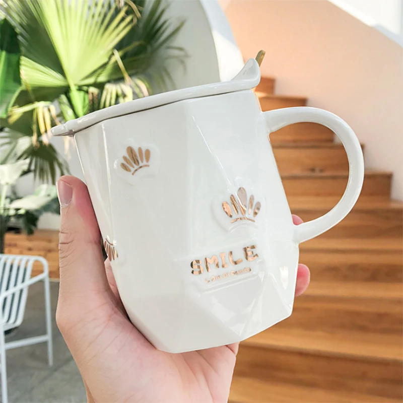 Фарфоровые кружки 400 мл ложка с крышкой фарфоровые многогранная нестандартная