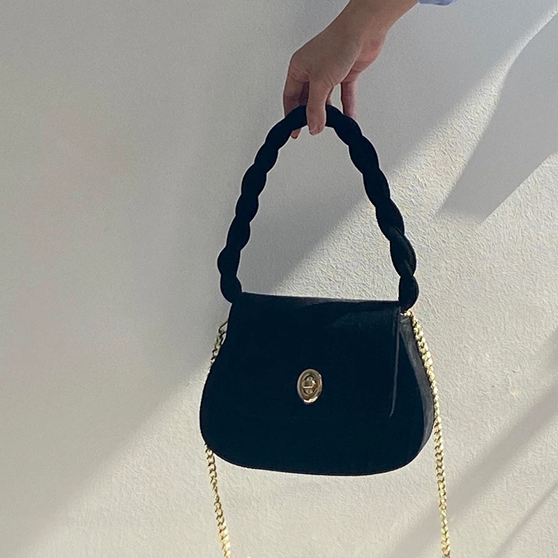 

Vintage Velour Women's Shoulder Messenger Bags Retro Black Ladies Chain Underarm Bag Fashion Female Small Clutch Purse Handbags