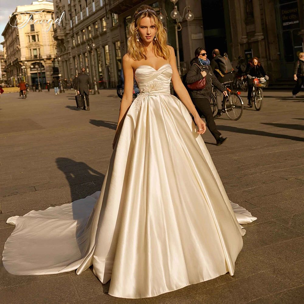 

Traugel Sexy Sweetheart Ball Gown Satin Wedding Dress Elegant Sleeveless Backless Bride Dress Chapel Train Bridal Gown Plus Size
