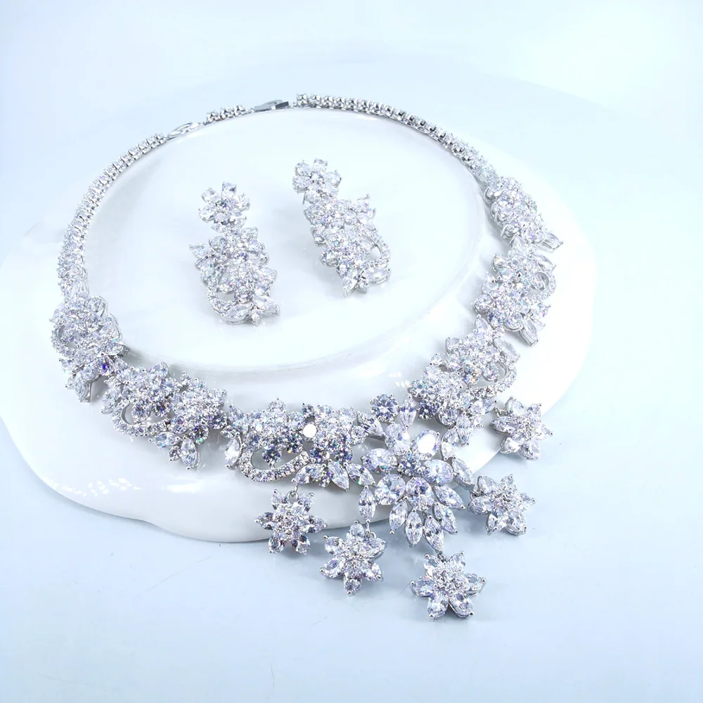 2021 Новые Модные роскошный чехол-портмоне в ретро-стиле дворца с цветами из камней