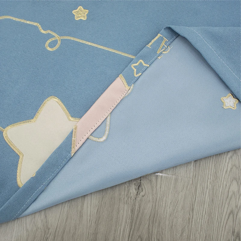 Занавески с мультяшными звездами для детской спальни серые затемняющие шторы