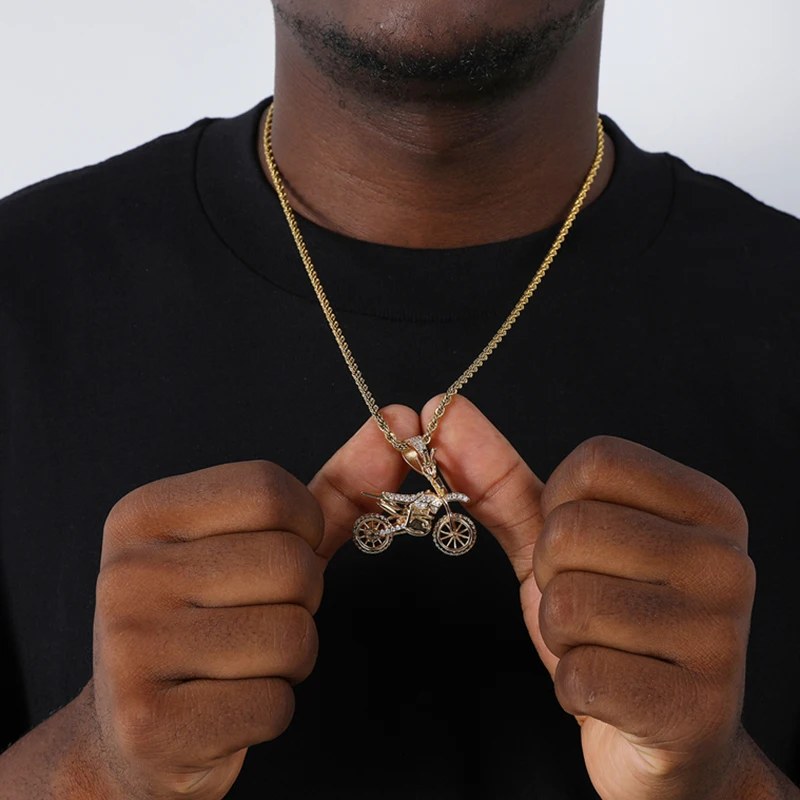 

DRIP ICE Hip Hop Iced Out Cubic Zirconia Stones Motorcycle Necklaces Pendants Men With 3MM Rope Chain Jewelry