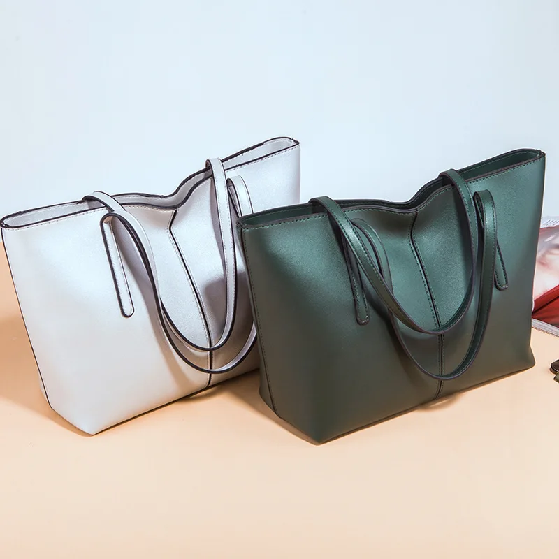 

2020 New European and American Fashion Leather Woman's Bag Trend Handbags Large Bag Woman's Fashion One Shoulder Tote Bag