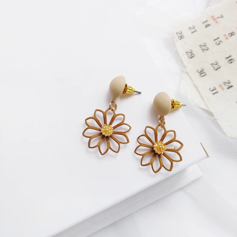 Милые Красочные Молодежные красивые женские серьги в форме цветка для девушек