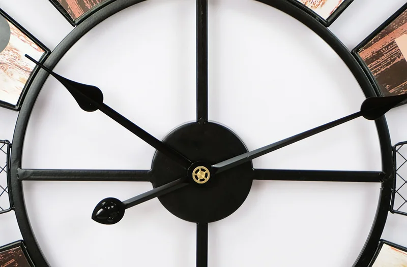 Diameter of 60 cm Home decoration Retro Clock European simple round metal wall hanging clock quartz decoration Watch