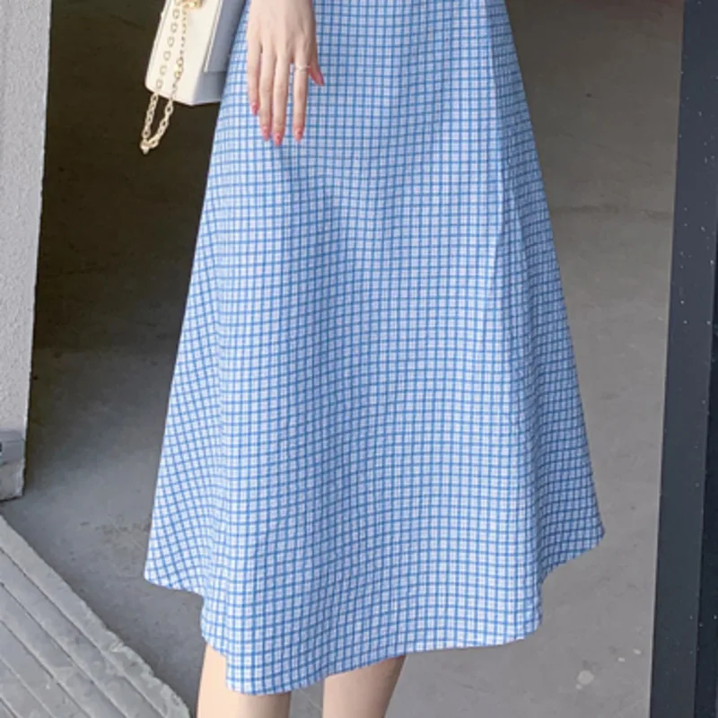 

2021 Summer French Vintage Plaid Dress Women Blue Sexy V-neck Puff Sleeve Midi Princess Vestidos Female Slim Korean Casual Robes