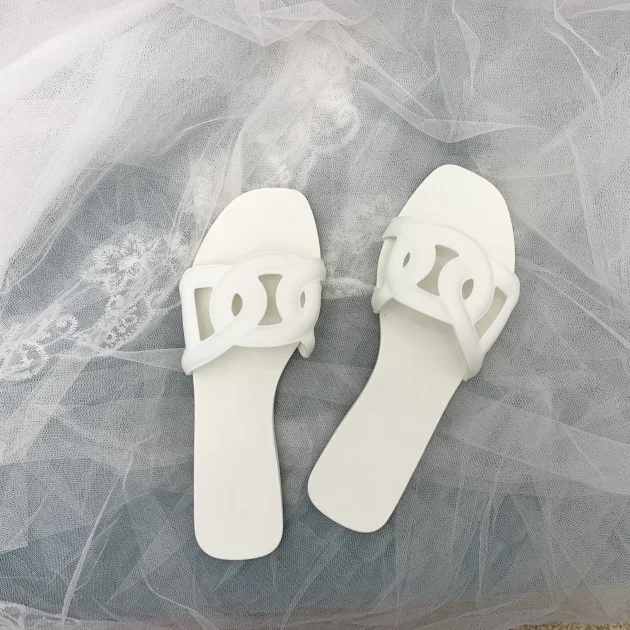 

Summer New Fashion Brand Designer Sandals and Slippers Anti-slip Hollow Flat Shoes Women's Shoes Lovers Casual Shoes Chain Logo
