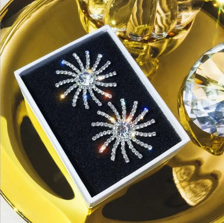 

High Quality Accessories for Women Girls Exaggerated Earring Jewelry Gold Earrings Weddings Earrings Korean