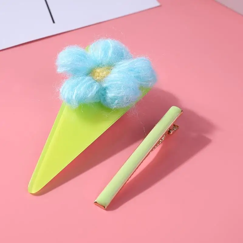 2pcs Sweet Cute Hair Clips Hot Selling Simplicity Lightweight Bright Flower Acrylic Triangle Hairpins Girls Student Clip | Красота и