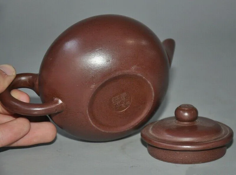 

wedding decoration Marked Old Chinese Yixing Zisha pottery master Hand-carved Teapot pot Tea Maker