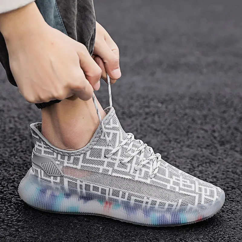 

2021 summer New Men's Lightweight Breathable Running Shoes Outdoor Sneakers Mesh cloth Casual Shoes coconu Shoes 350