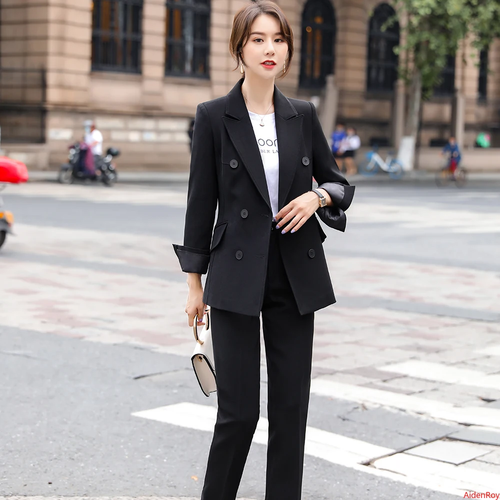 Женский брючный костюм элегантный осенний Блейзер и брюки деловой из двух