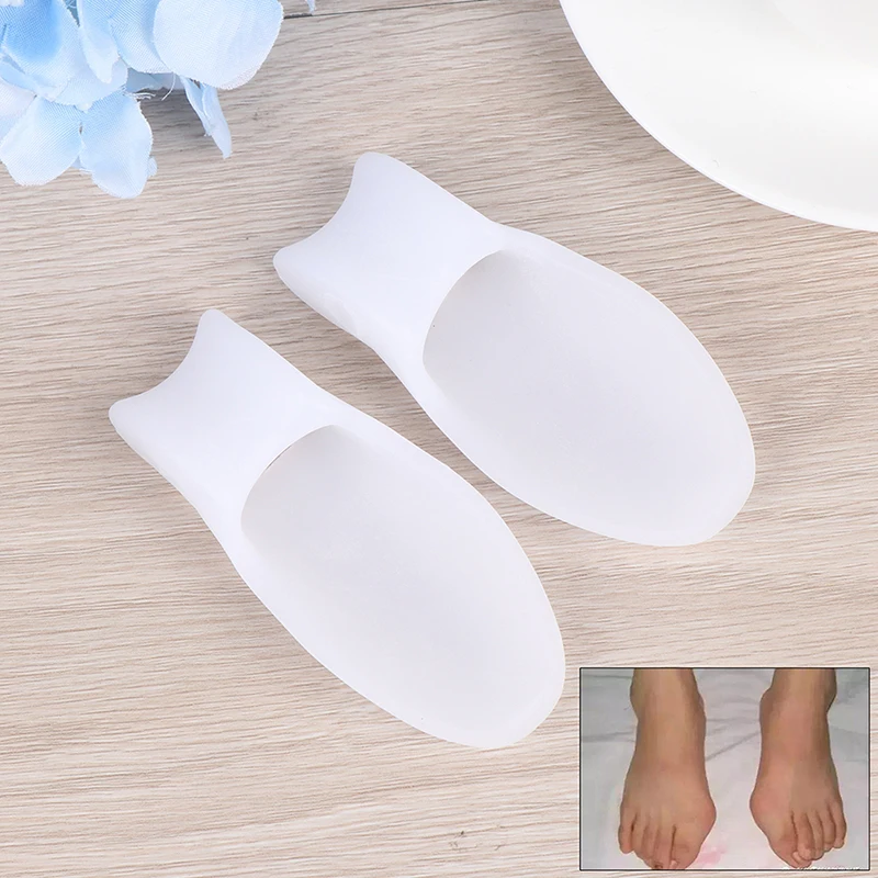 

1 Pair Pain Relief Thumb Corrector Orthotics Feet Care tool Silicone Gel Protector Toe Straightener Separator Alignment