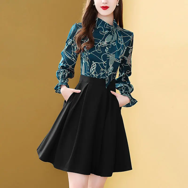 

2021 Spring and Autumn Korean style new printed dress women's fashion temperament slim long fake two-piece skirt