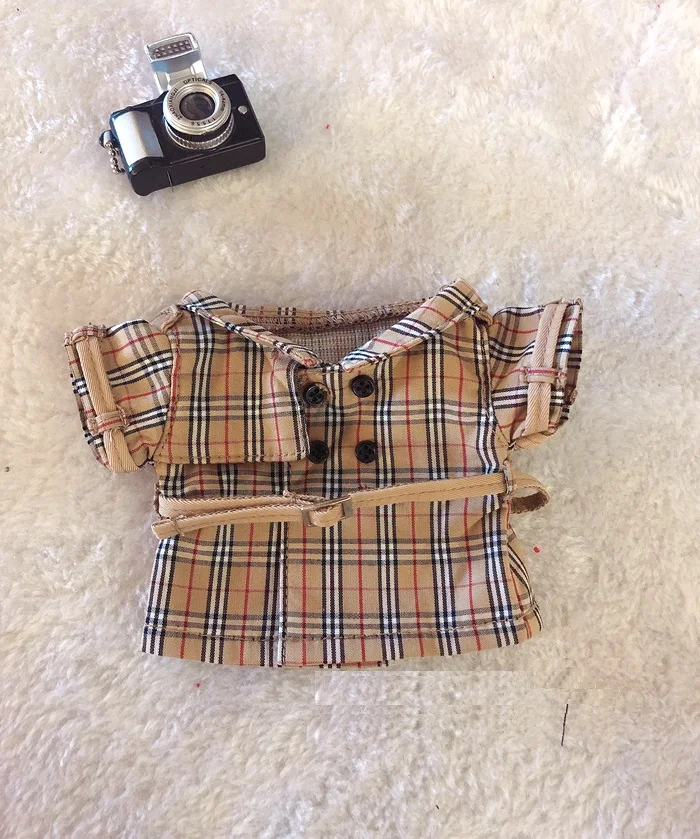 

[MYKPOP]KPOP Doll's Clothes & Accessories: Wind Coat for 20cm doll (without doll) Fans Collection SA20080702