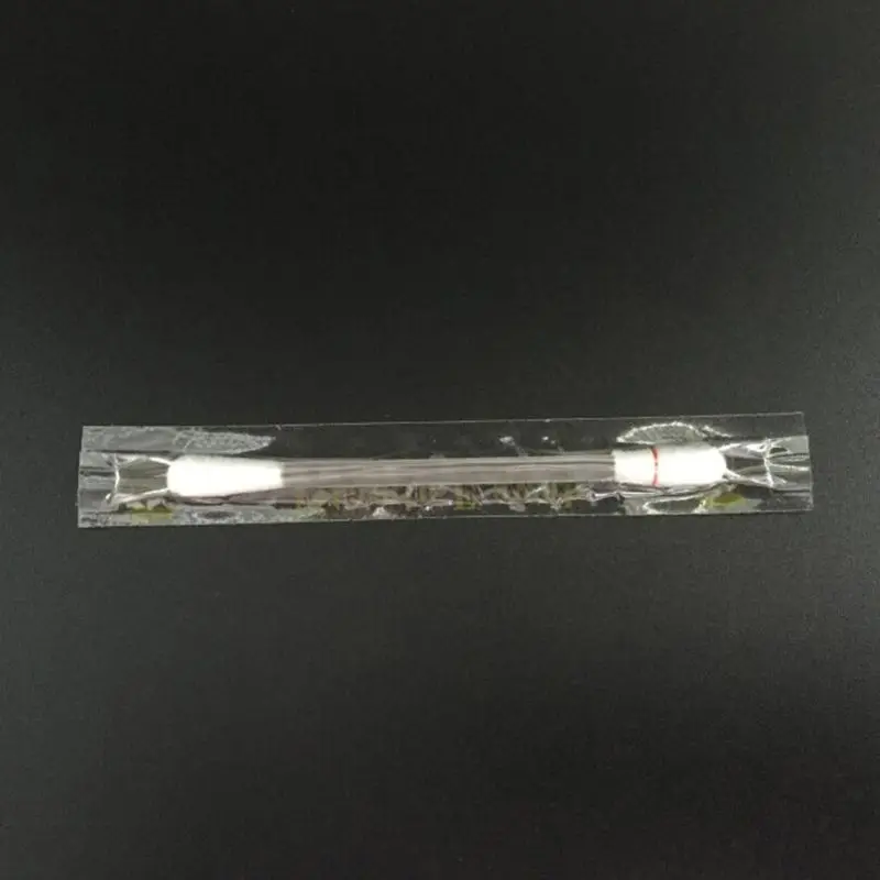 

50Pcs Vitamin Oil VE Cotton Swab Moisturizing Lip Gum Protection Teeth Whitening