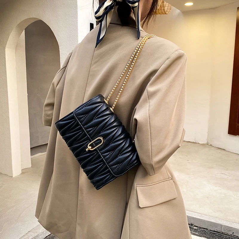 

Solid Color Pleated Tote Bag 2021 Fashion New High-quality Soft Leather Women's Designer Handbag Travel Shoulder Bags Armpit Bag