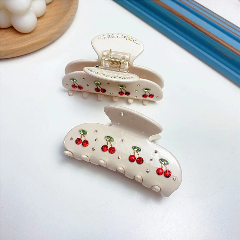

2021 New Vintage Romantic Rhinestone Cherry Acrylic Hair Clip Claws Hairpin Headwear for Women Makeup Bath Hair Accessories