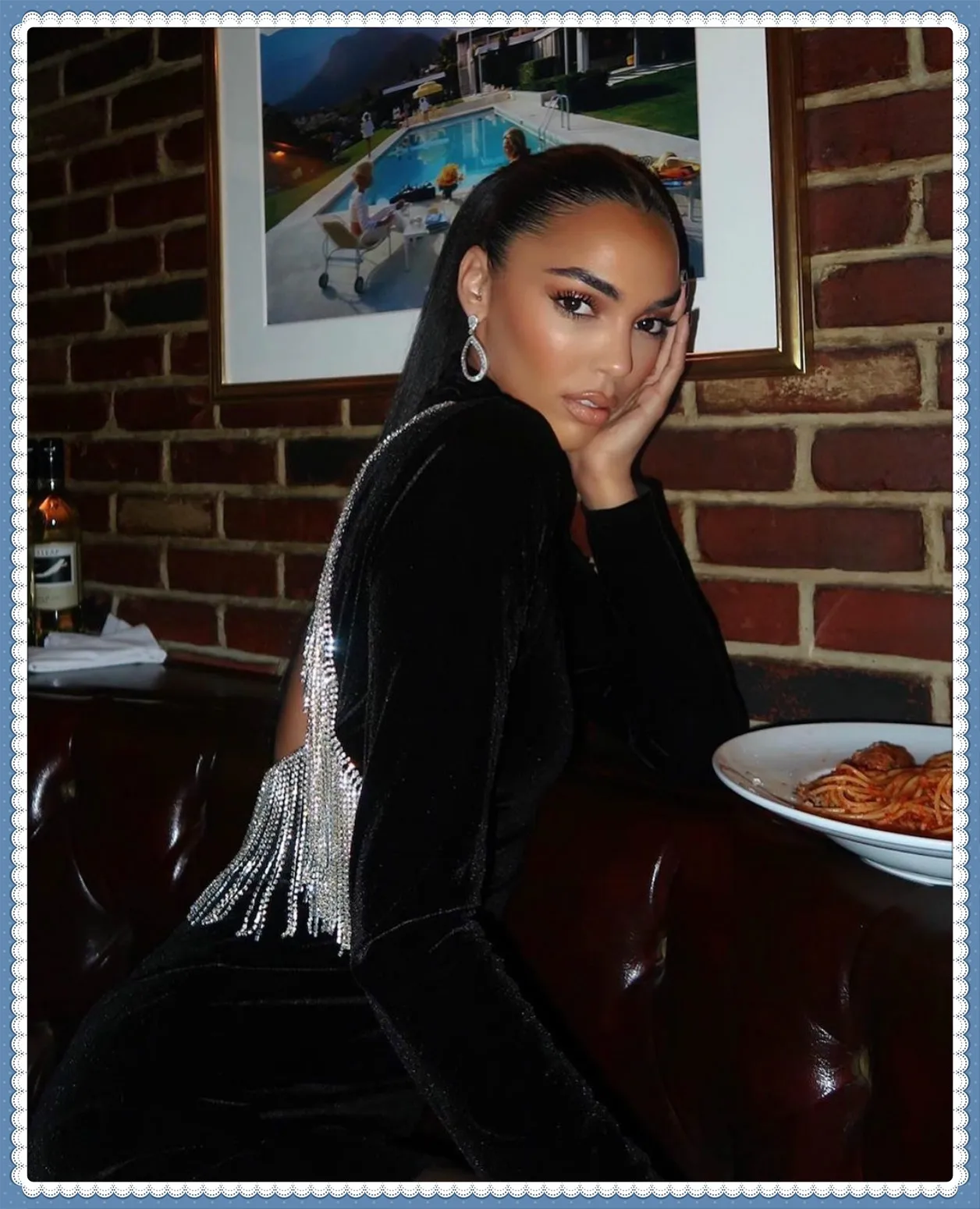 

Lyer черное бархатное женское платье с длинным рукавом и круглым вырезом, мини-платье с открытой спиной, вечернее платье знаменитостей, новин...