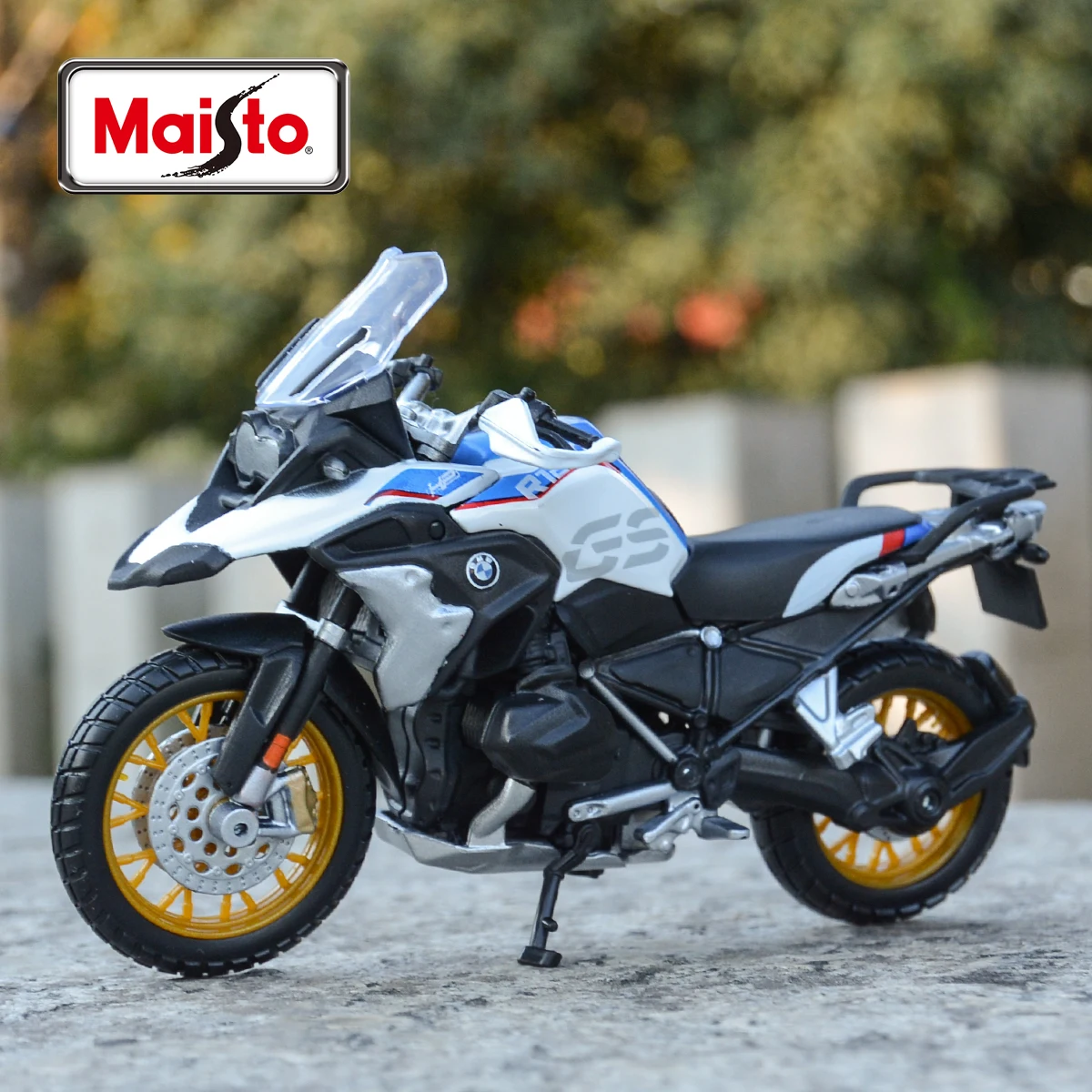 

Maisto 1:18 BMW R1250 GS Static Die Cast Vehicles Collectible Hobbies Motorcycle Model Toys