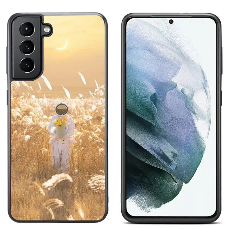 

Spaceman Astronaut In Love Phone Case For Samsung S7 S8 S9 S10 S20 ULTRA Plus PC Cover Fundas Coque