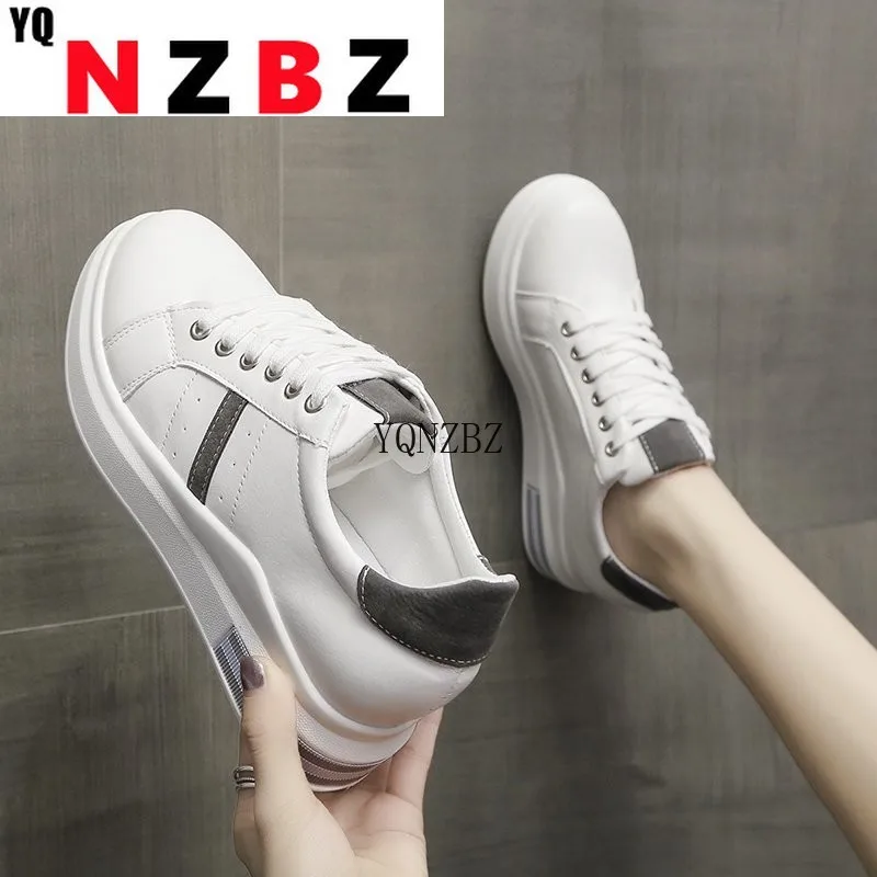 

Женская обувь Новинка весна-осень Дамская Повседневная обувь из искусственной кожи обувь на платформе среднего каблука Нескользящая износ...